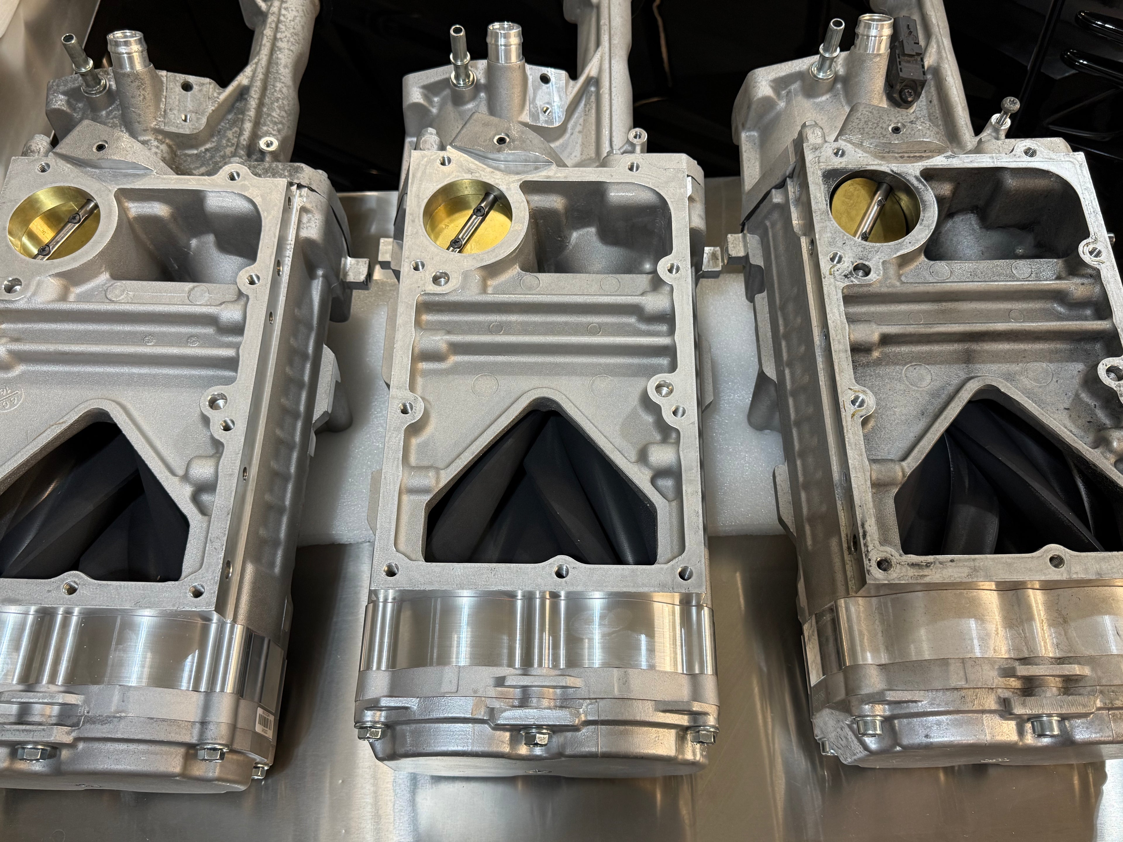 Genuine Eaton TVS2300 upgraded Supercharger for 5.0 Jaguar Land Rover Supercharged Vehicles upgrade