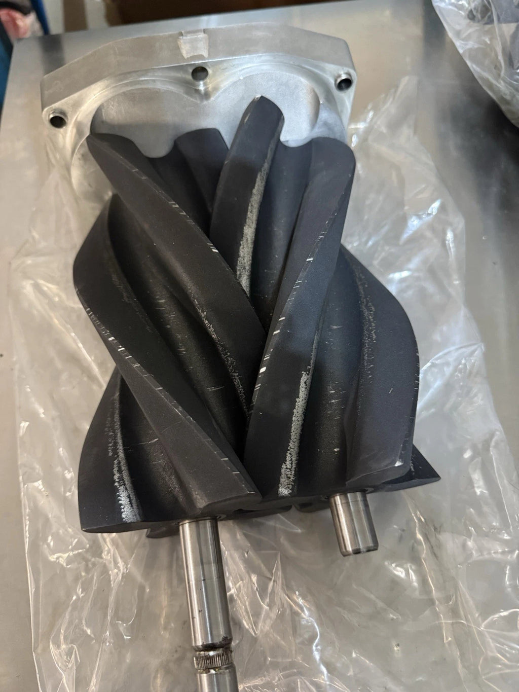 Take Out Used LT4 CTSV CT5 Black Wing ZL1 Camaro Supercharger Rotor Pack TVS1740 Good Condition